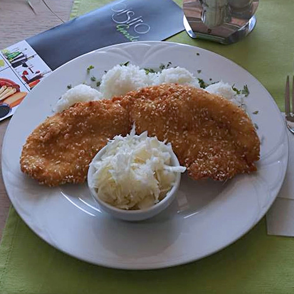 Szezámmagos csirkemell rizzsel